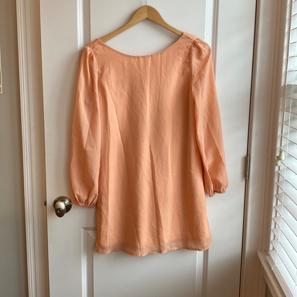 Peach shift dress from Tobi size Small